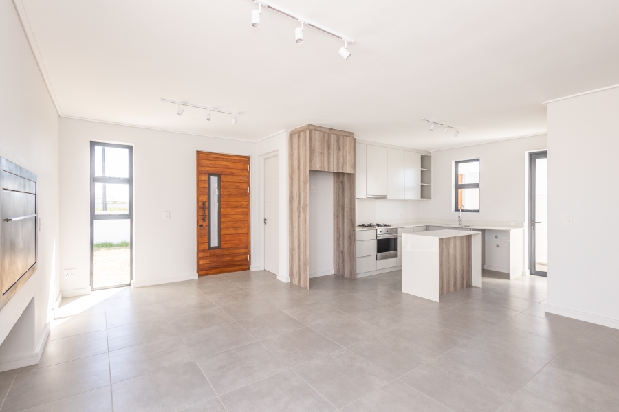 To Let 3 Bedroom Property for Rent in Le Coste Estate Western Cape